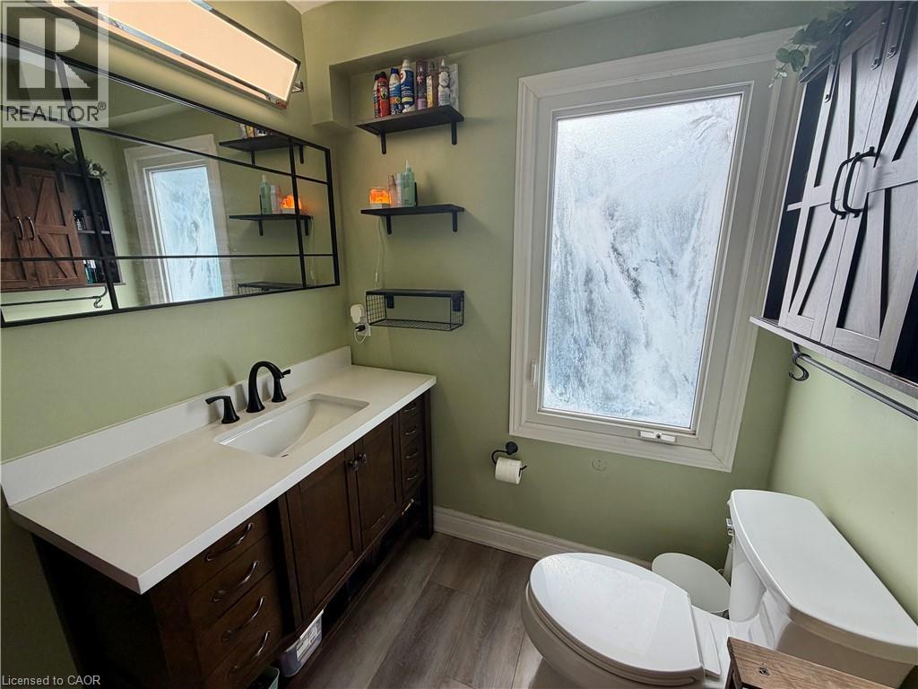 94 Howard Avenue Property Photo 14