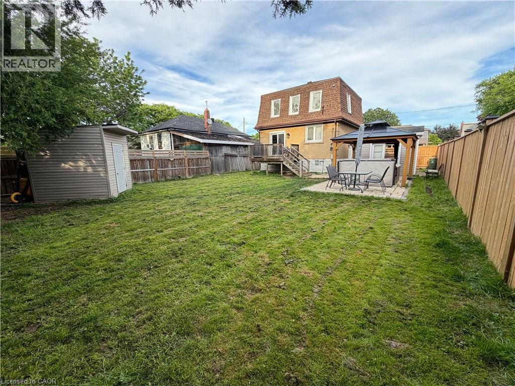 94 Howard Avenue Property Photo 29