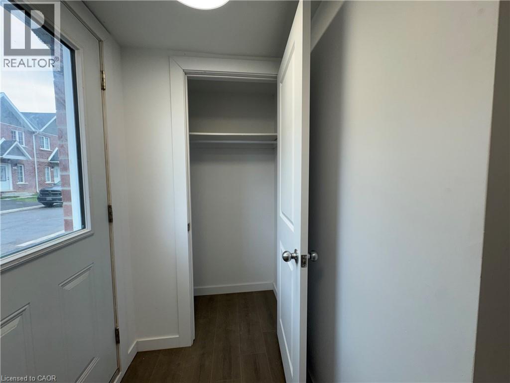 107 Highriver Trail Unit# (main) Property Photo 3
