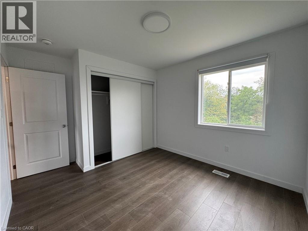 107 Highriver Trail Unit# (main) Property Photo 11