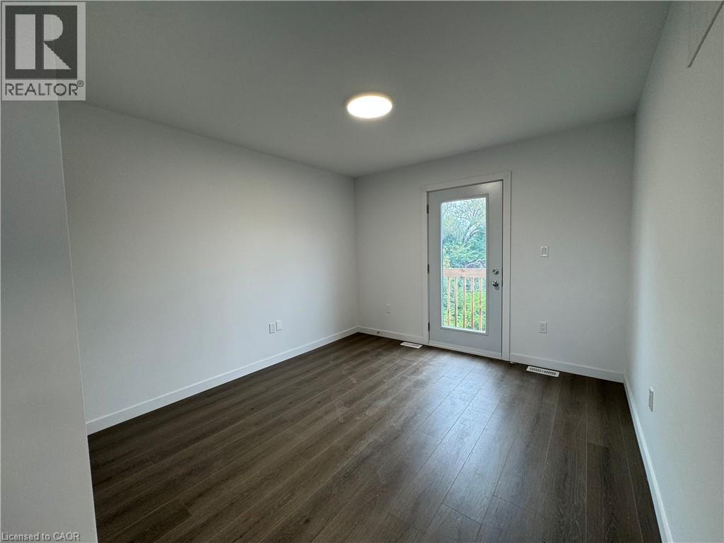 107 Highriver Trail Unit# (main) Property Photo 15
