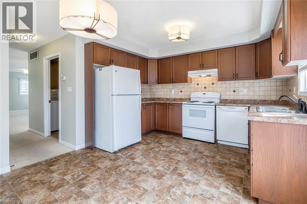 935 Glasgow Street Unit# B Property Photo 11