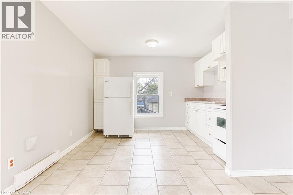 206 Church Street Unit# Upper Property Photo 3