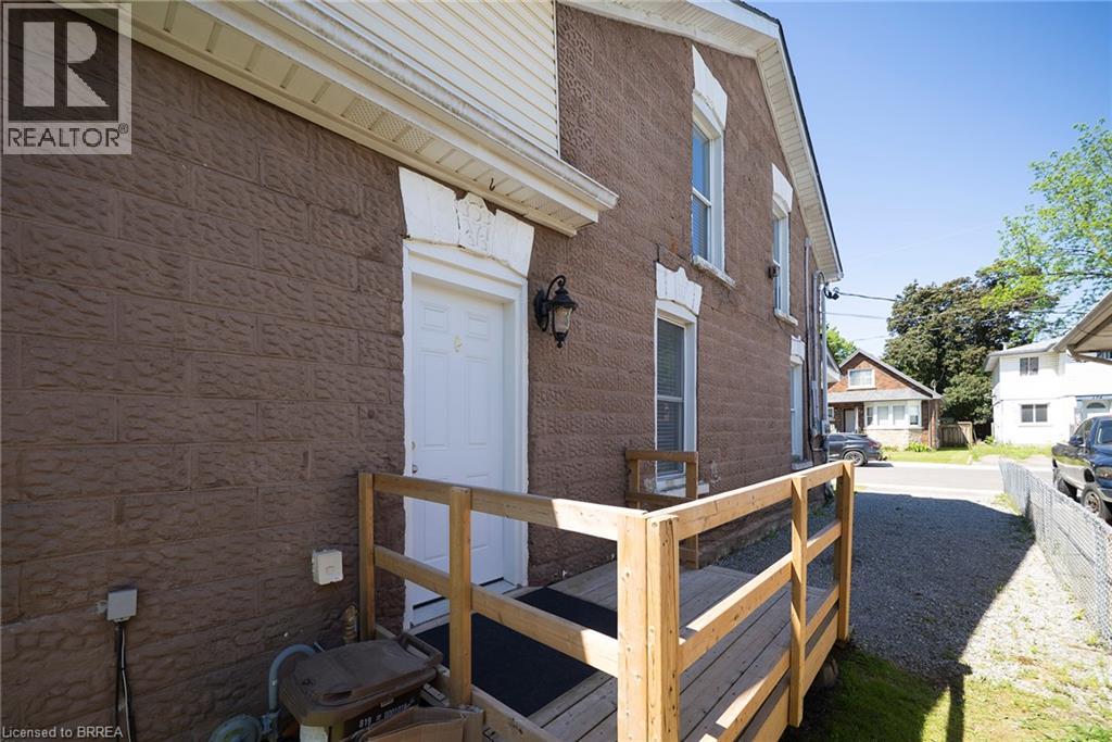 171 Drummond Street Property Photo 17