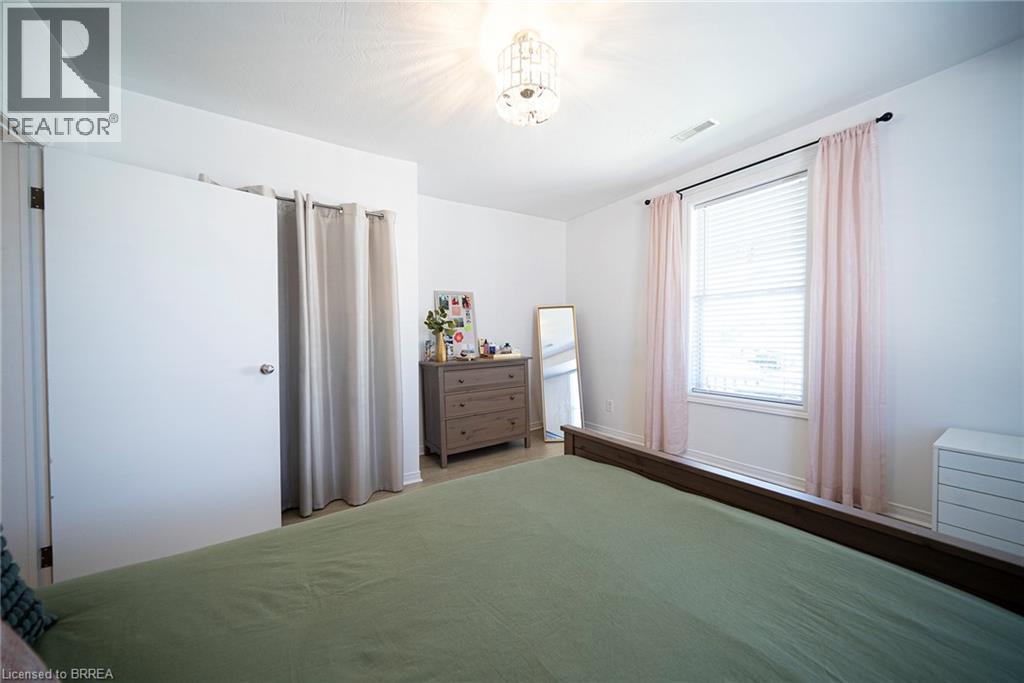 171 Drummond Street Property Photo 27