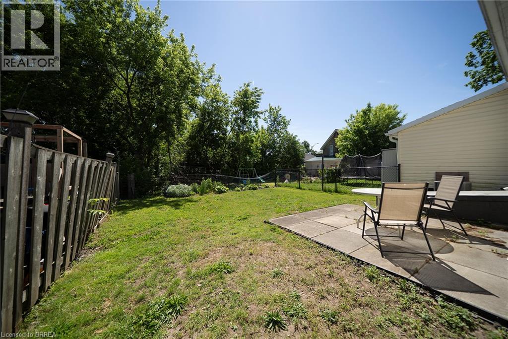 171 Drummond Street Property Photo 28