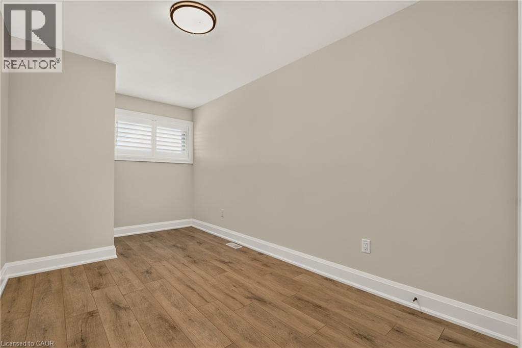118 Springvalley Crescent Property Photo 25
