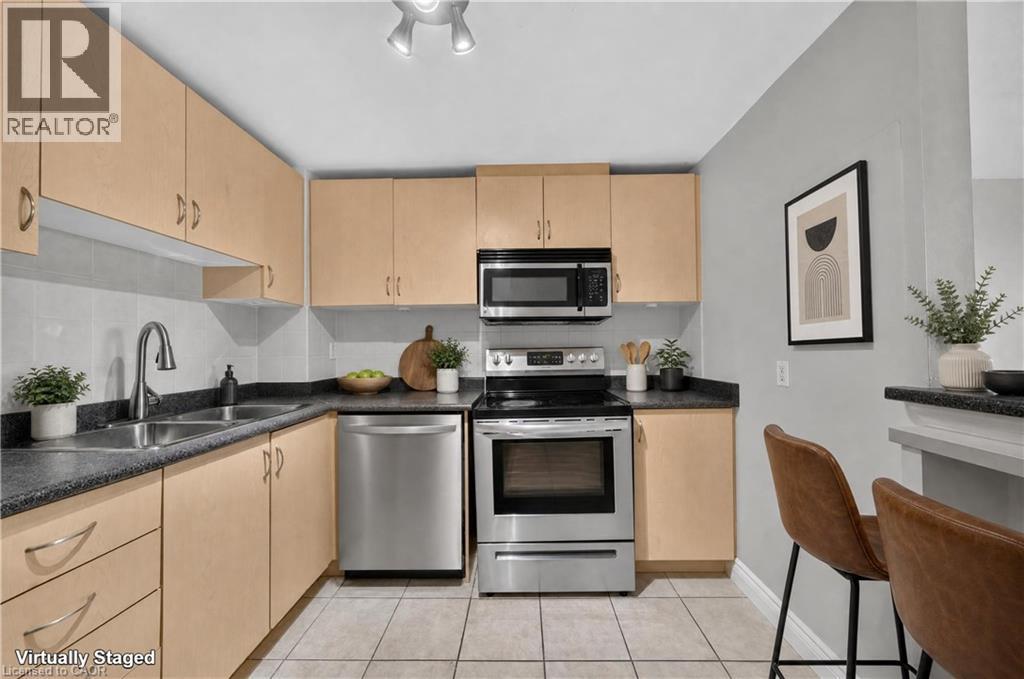 6720 Glen Erin Drive Unit# 404 Property Photo 3