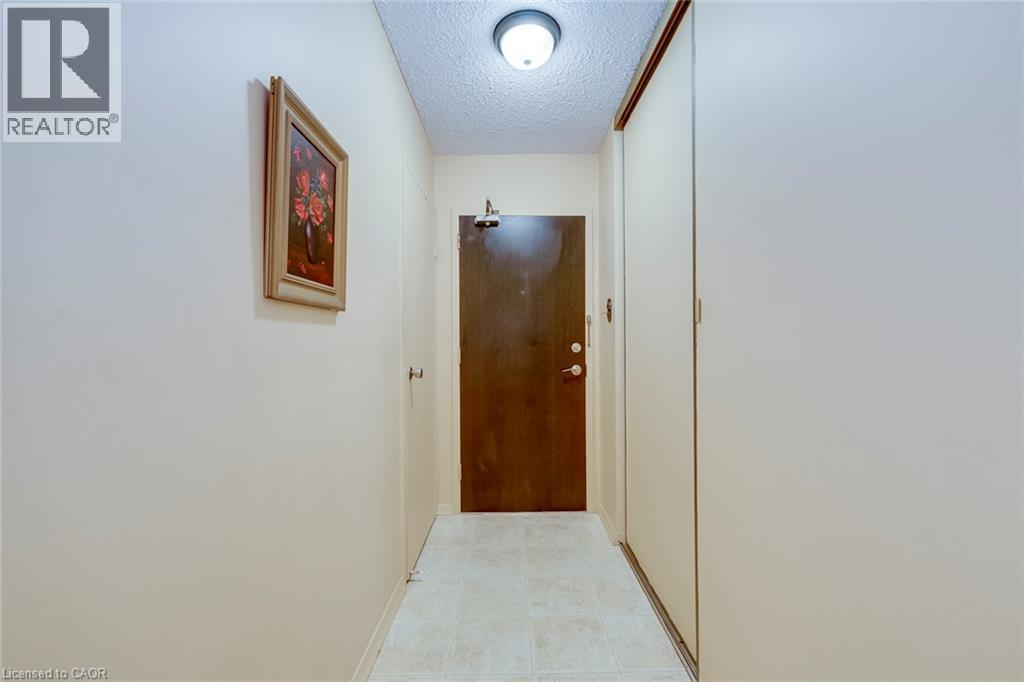 212 Kerr Street Unit# 906 Property Photo 15
