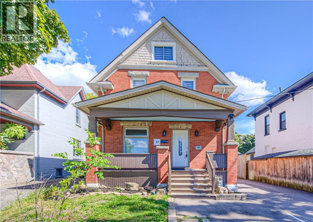 39 Cameron Street N Unit# 1 Property Photo 1