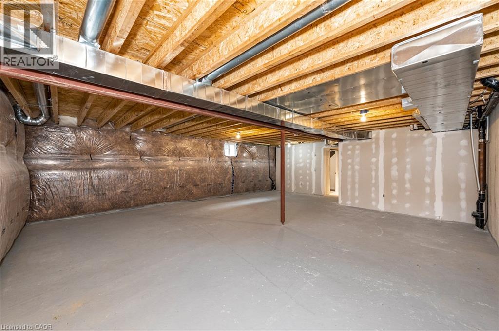 37 Middleton Avenue Property Photo 29