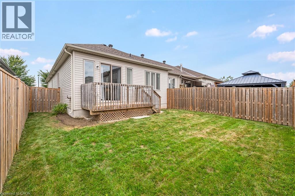 37 Middleton Avenue Property Photo 32