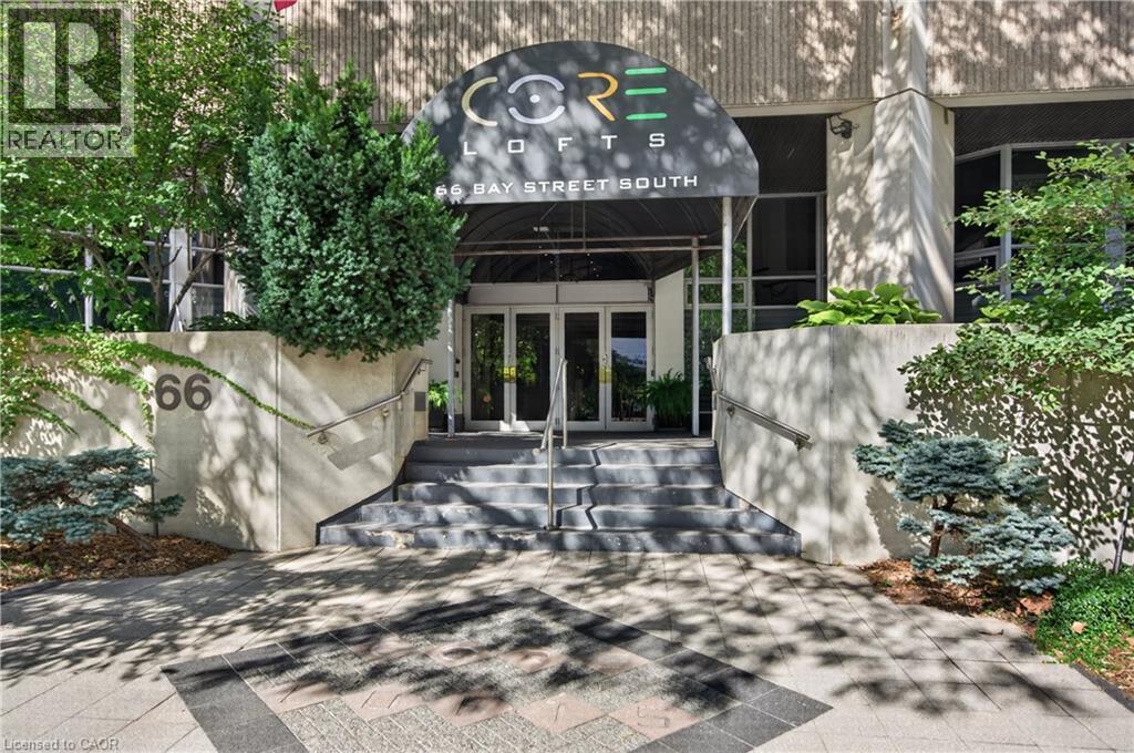 66 Bay Street S Unit# Ph10 Property Photo 3