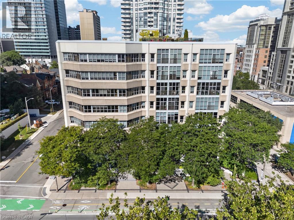 66 Bay Street S Unit# Ph10 Property Photo 37