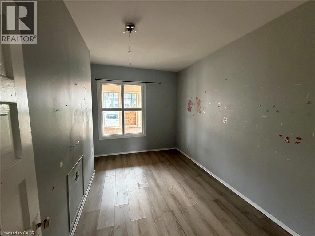 246 St James Street Property Photo 10