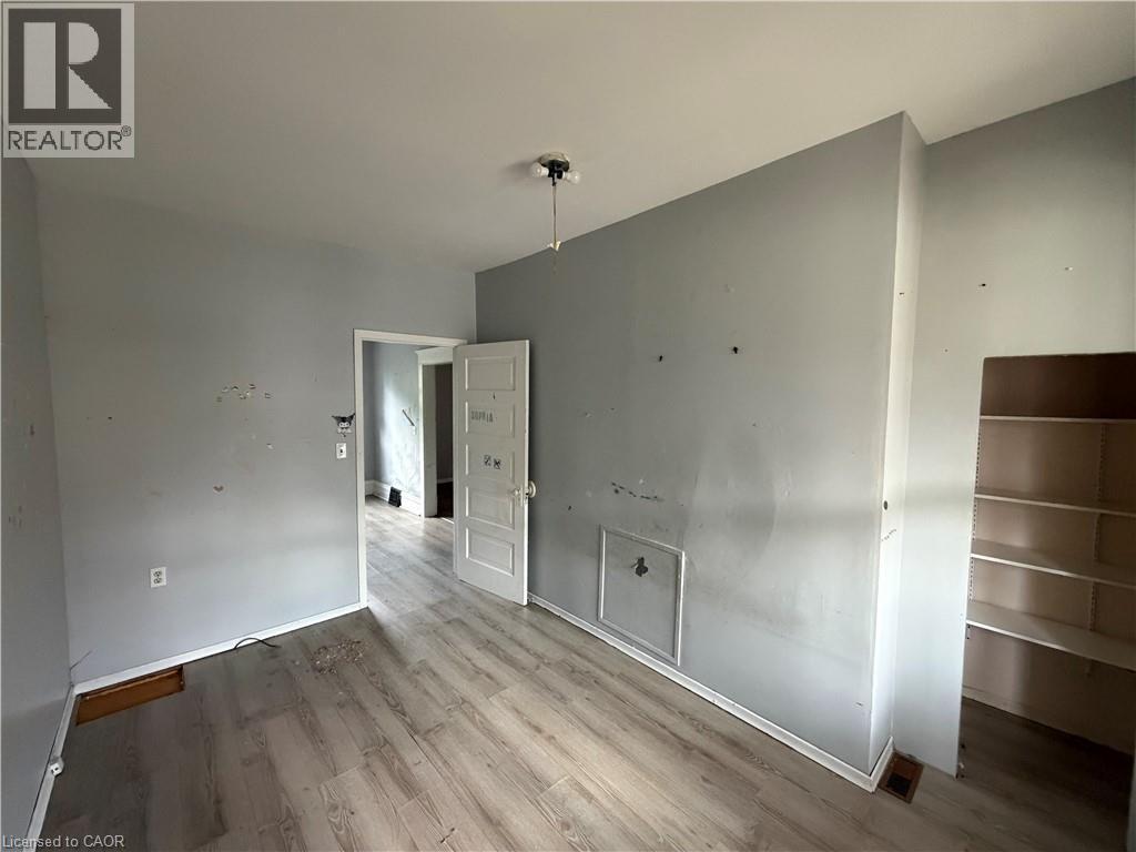 246 St James Street Property Photo 11