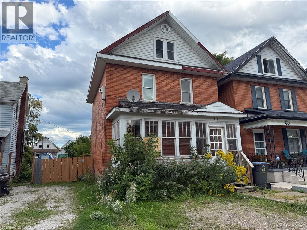 246 ST JAMES Street Property Photo 1