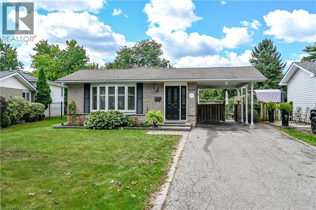 1434 Dewbourne Crescent Property Photo 1