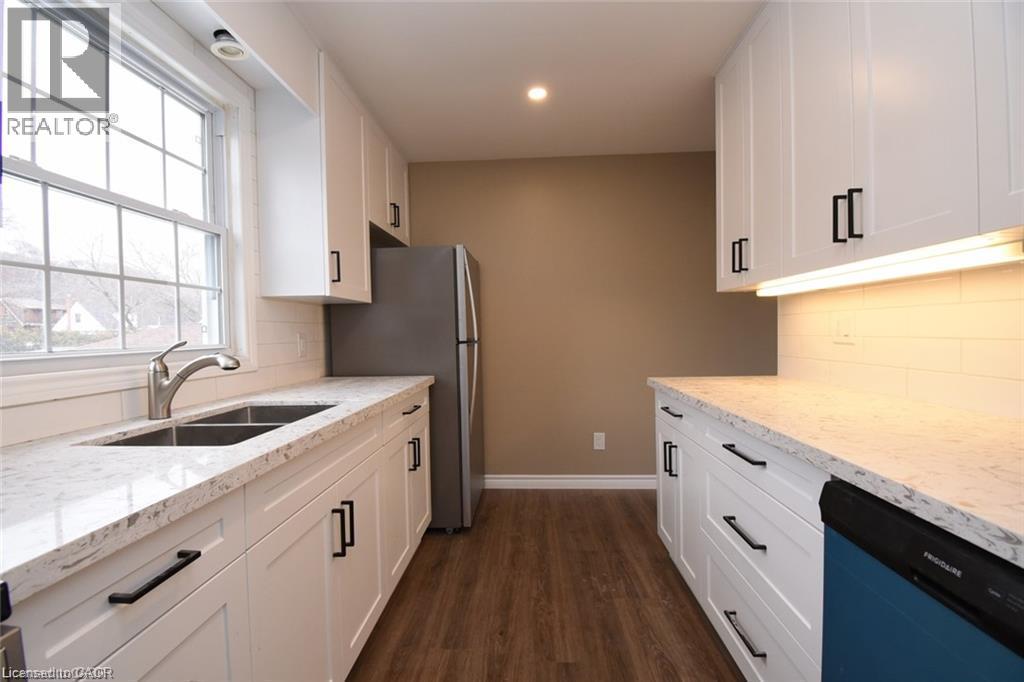 342 Rosedale Avenue Unit# 1 Property Photo 2