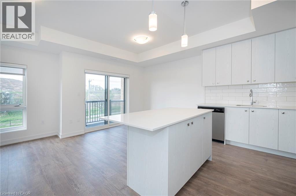 20 Palace Street Unit# E13 Property Photo 6