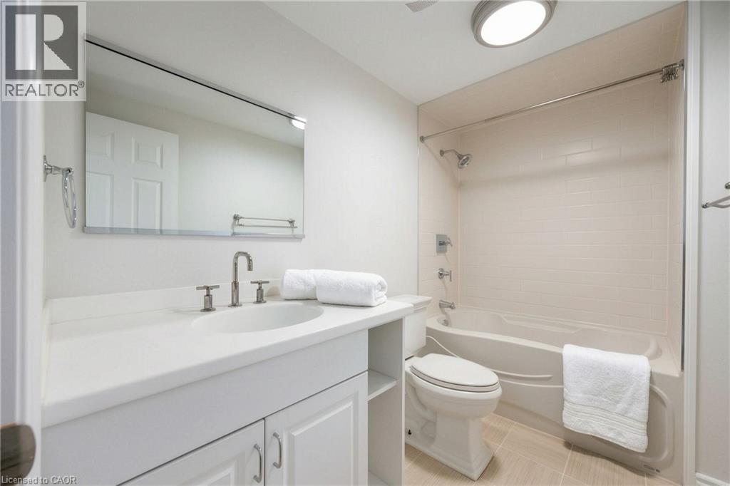 93 Vaughan Street Property Photo 42