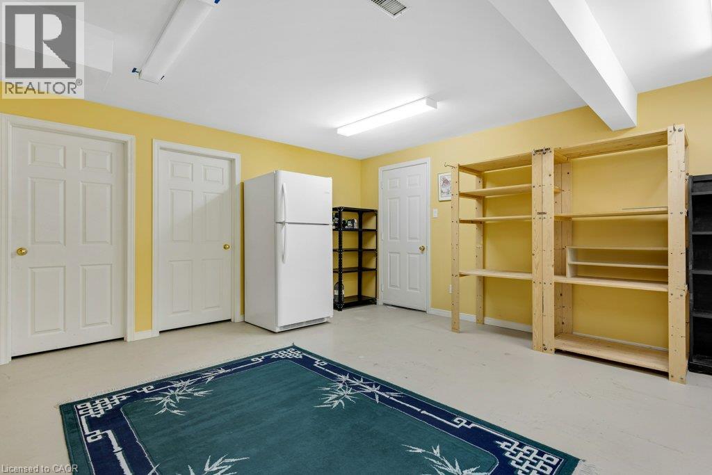 375 George Street N Unit# 1 Property Photo 32