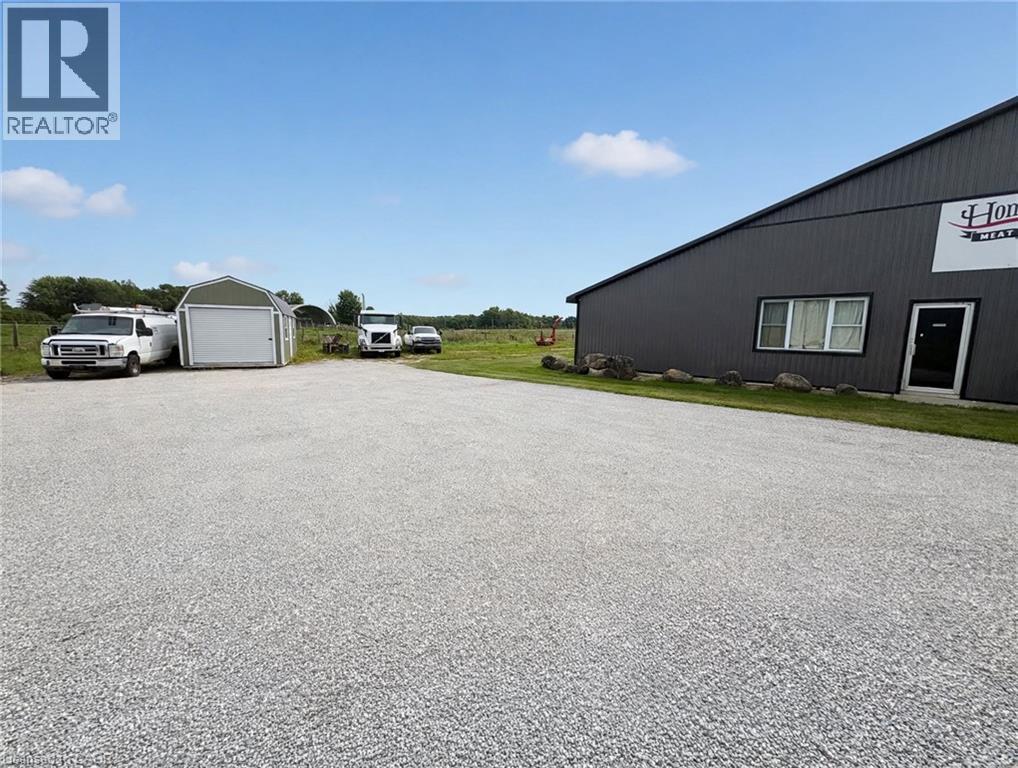 122242 Sideroad 12 Property Photo 3