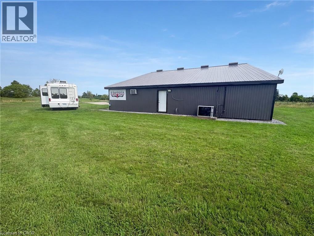 122242 Sideroad 12 Property Photo 5