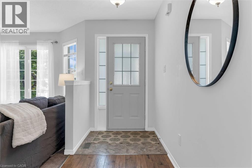 7 Aspen Lane Property Photo 3