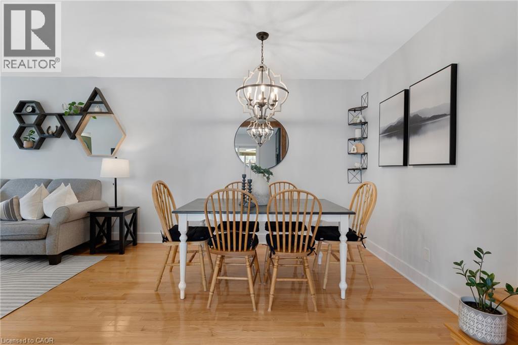 477 Kingscourt Drive Unit# B Property Photo 10