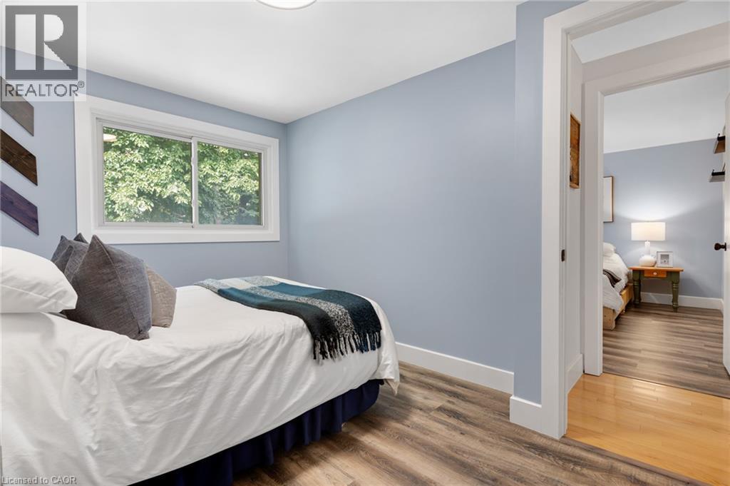 477 Kingscourt Drive Unit# B Property Photo 24