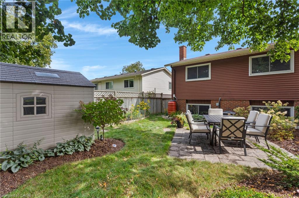 477 Kingscourt Drive Unit# B Property Photo 39