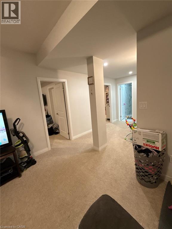 98 E Acacia Road Unit# Basement Property Photo 2