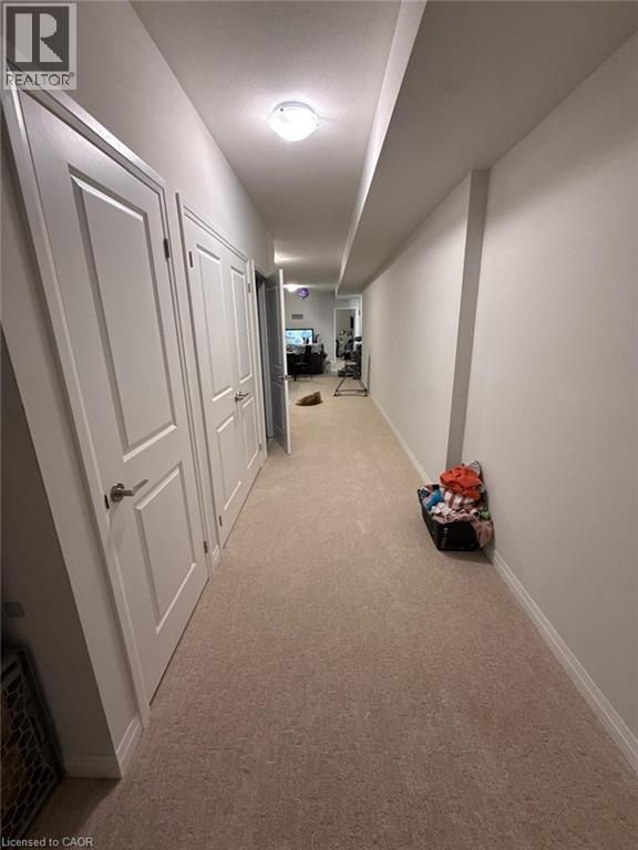 98 E Acacia Road Unit# Basement Property Photo 7