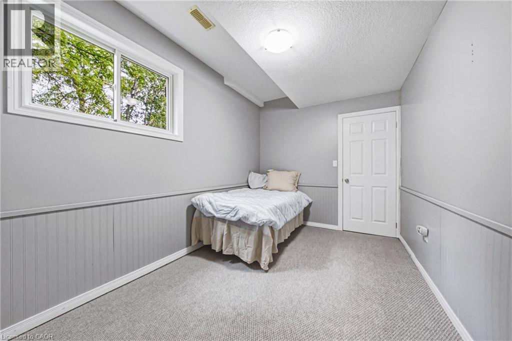 8 Lake Road Property Photo 29