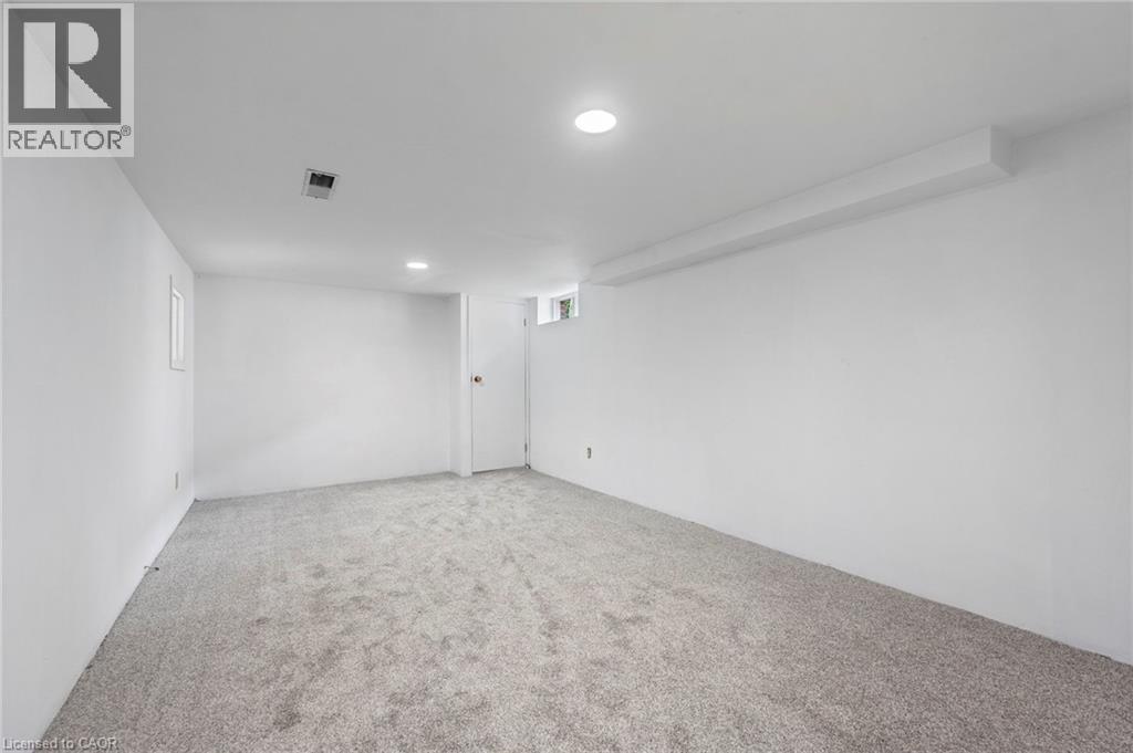 25 Mccall Street Property Photo 17