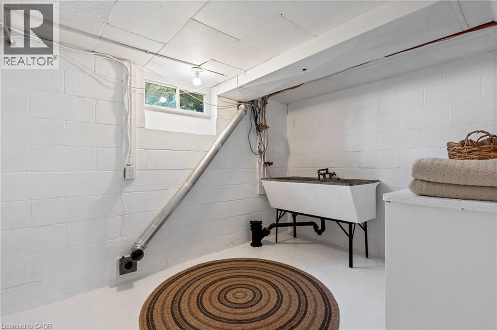 25 Mccall Street Property Photo 19