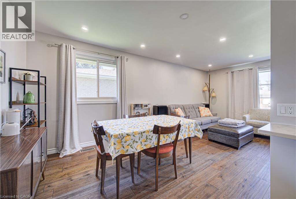 221 Devon Street Property Photo 13