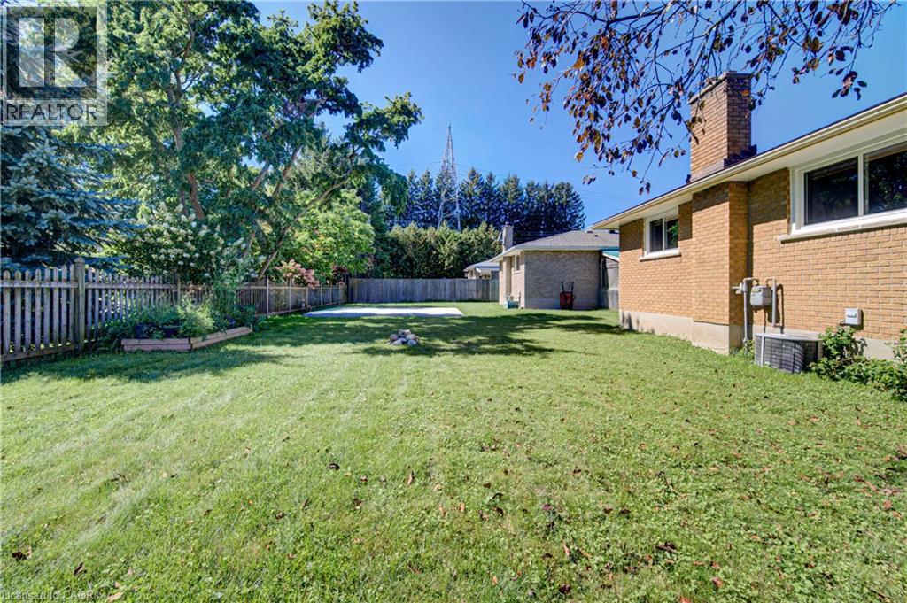 221 Devon Street Property Photo 28