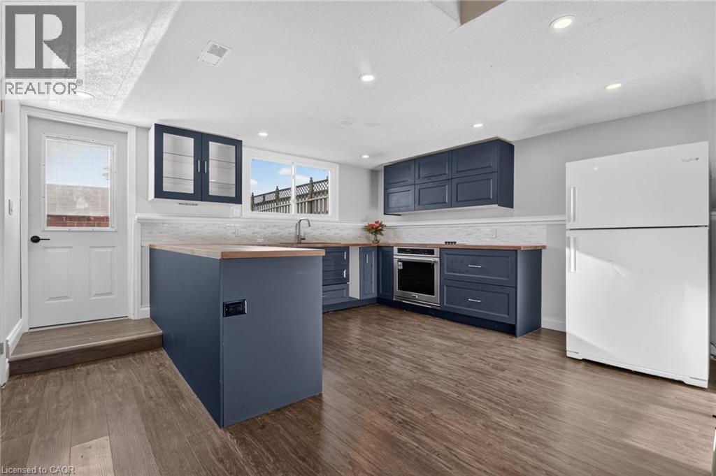 356 Station Street Property Photo 22