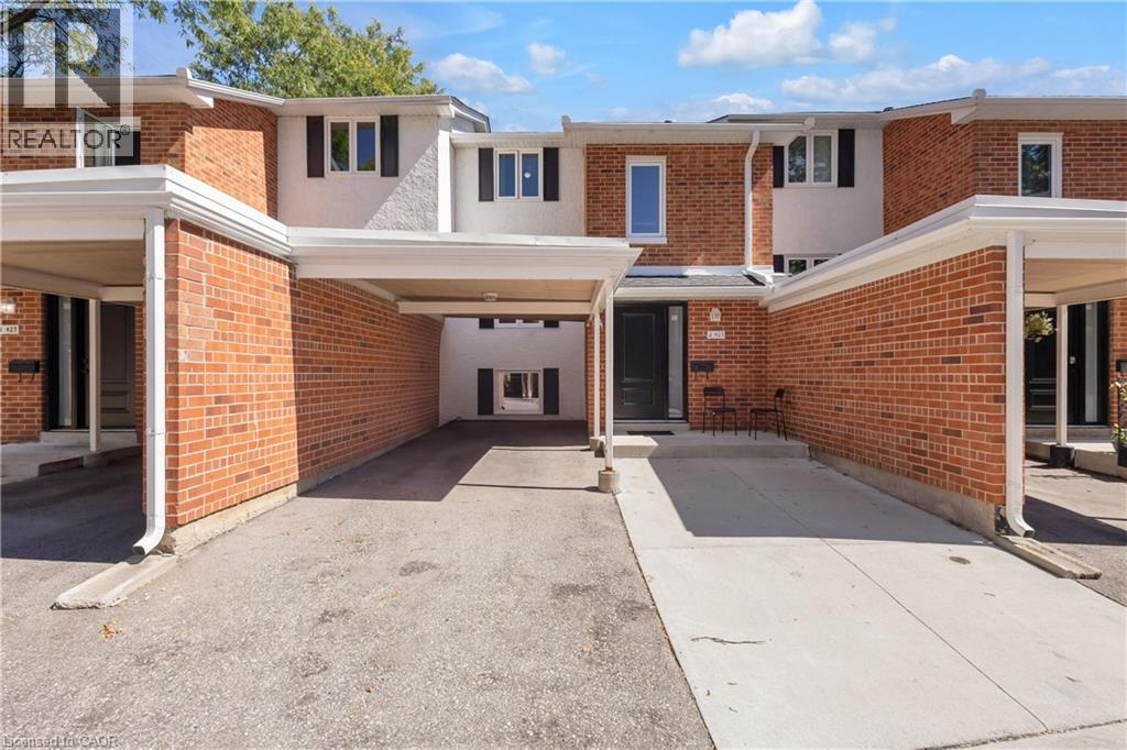 427 Keats Way Unit# 2 Property Photo 1