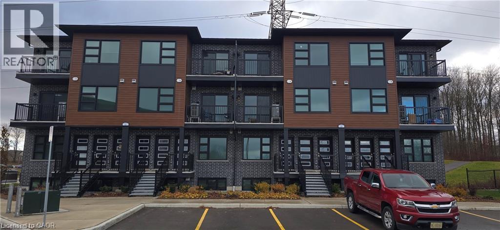 118 GRAVEL RIDGE Trail Unit# C16 Property Photo 1