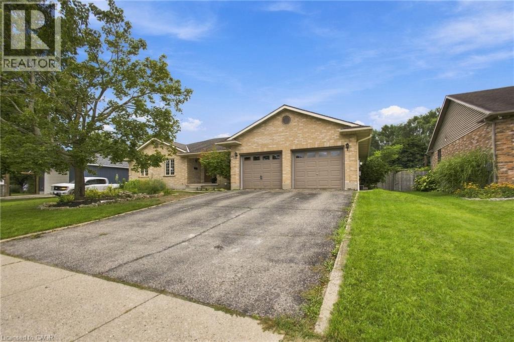63 Oakridge Avenue Property Photo 1