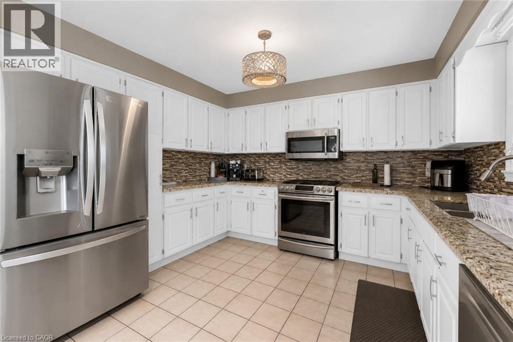 330 Margaret Avenue Property Photo 8