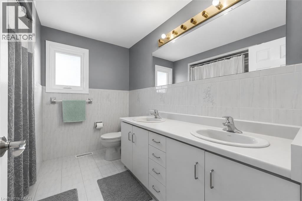 330 Margaret Avenue Property Photo 29