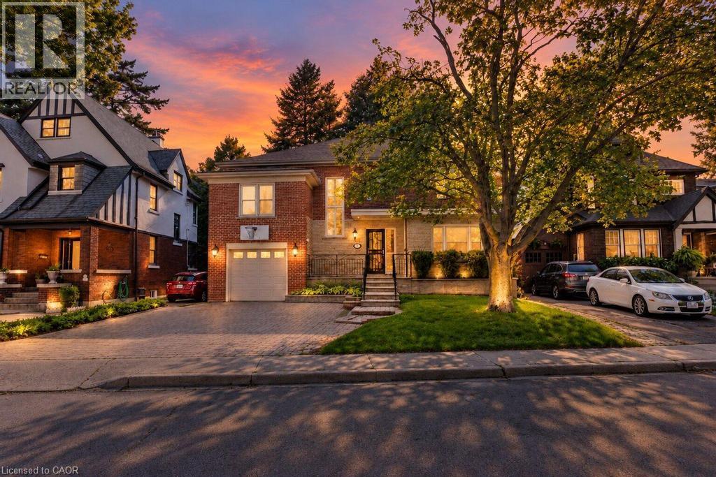 31 Fairleigh Crescent Property Photo 1