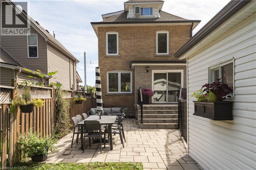 50 Norway Avenue Property Photo 8