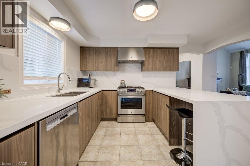 16 Irongate Drive Property Photo 11