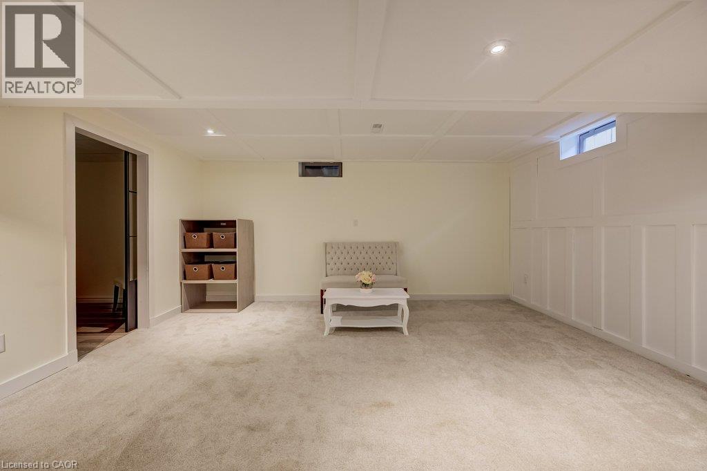 16 Irongate Drive Property Photo 32