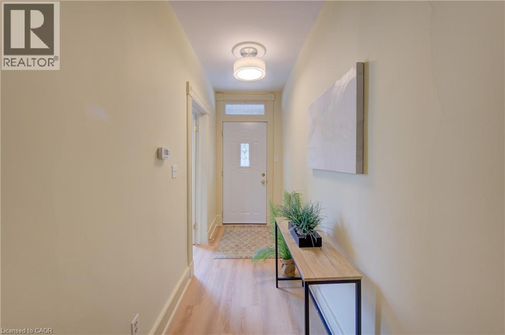 9 Salisbury Avenue Property Photo 4
